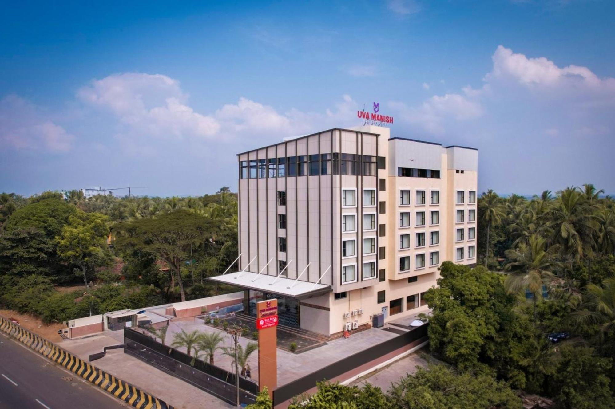 Uva Manish Hotel Kundapur Bagian luar foto