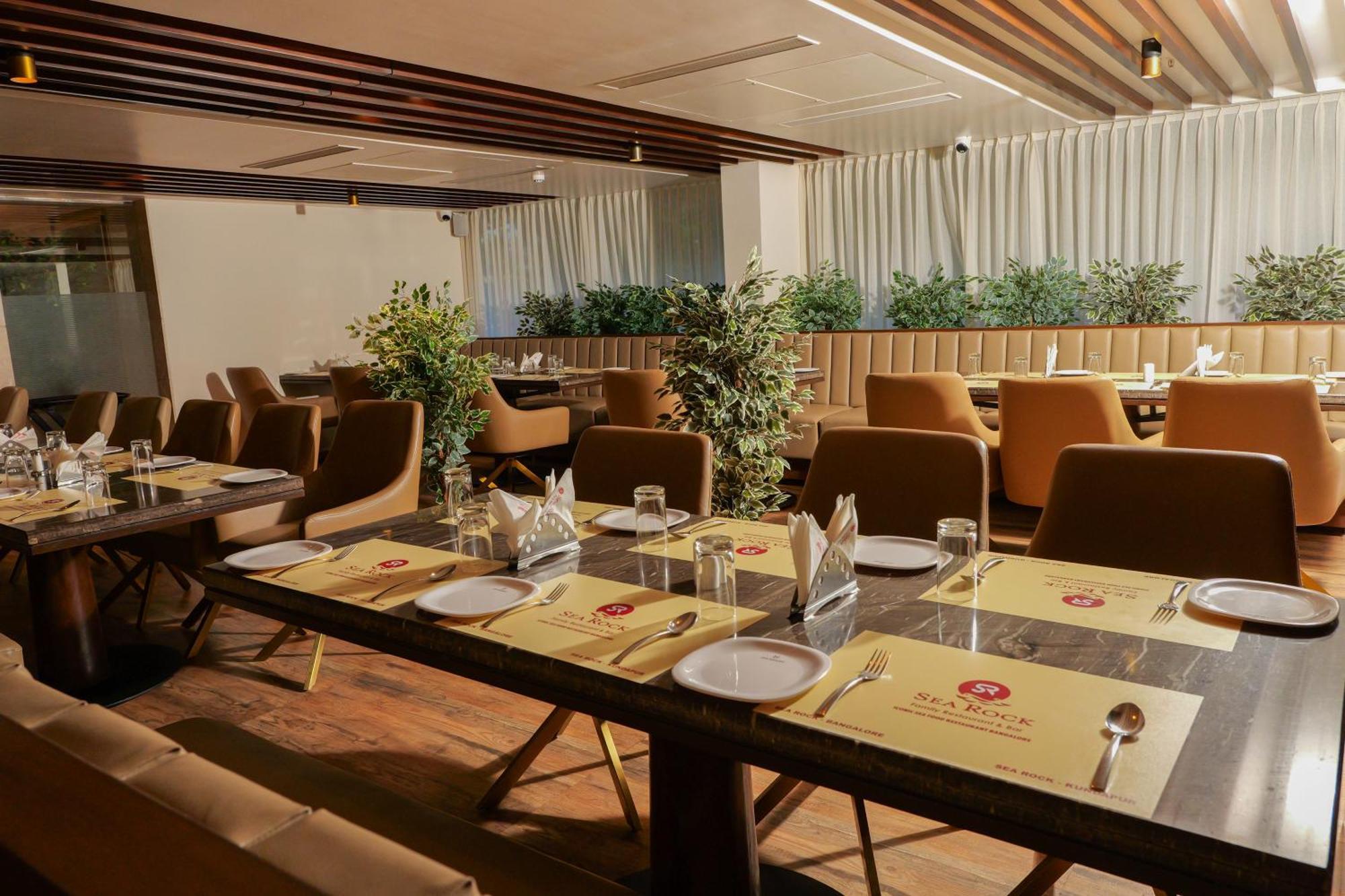 Uva Manish Hotel Kundapur Bagian luar foto