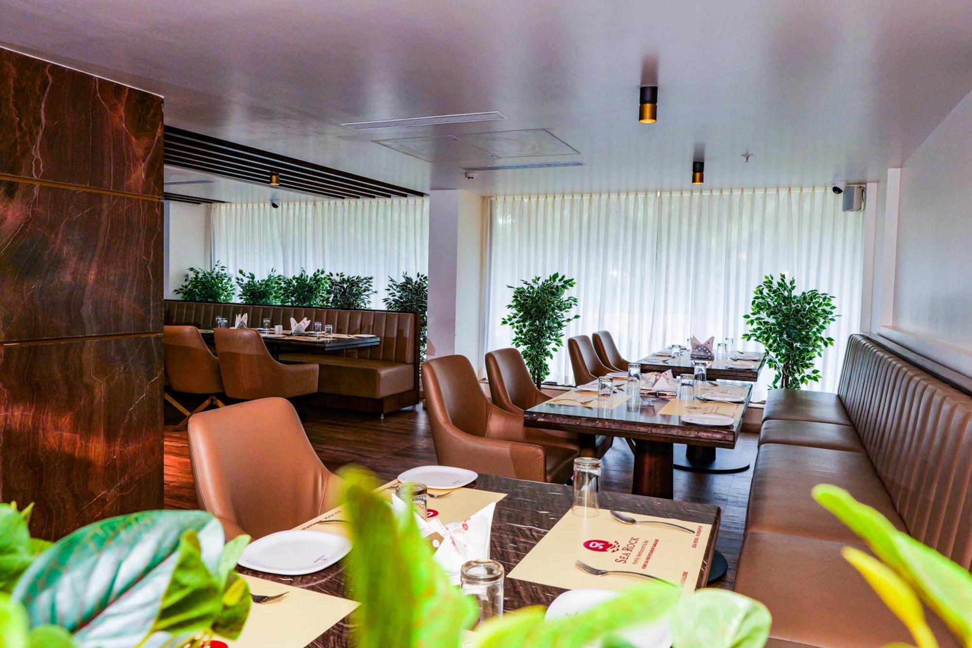 Uva Manish Hotel Kundapur Bagian luar foto