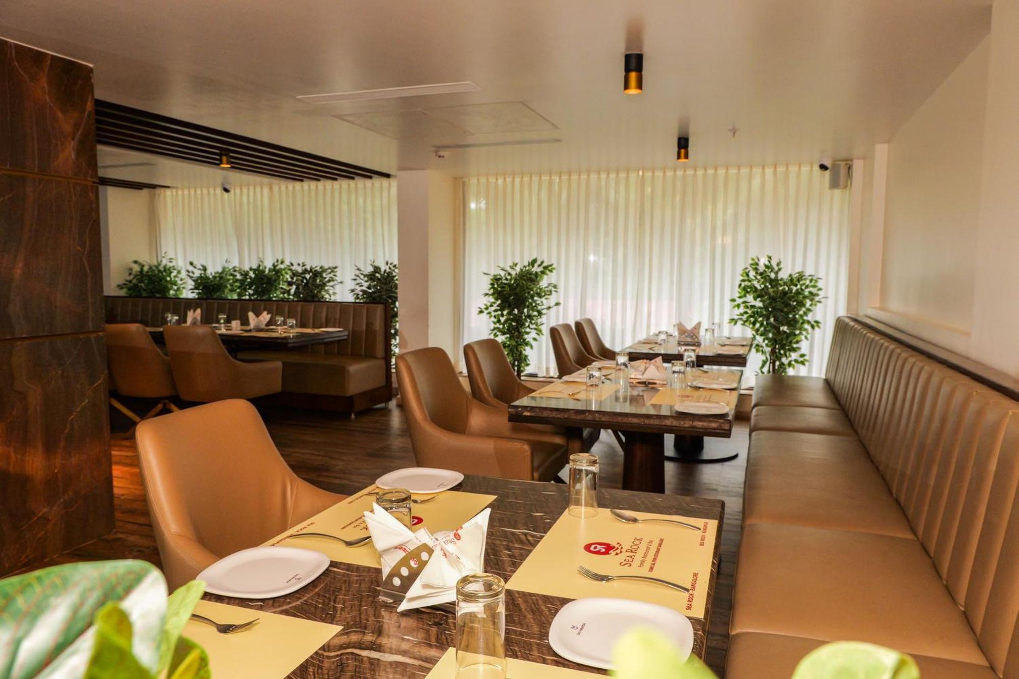 Uva Manish Hotel Kundapur Bagian luar foto