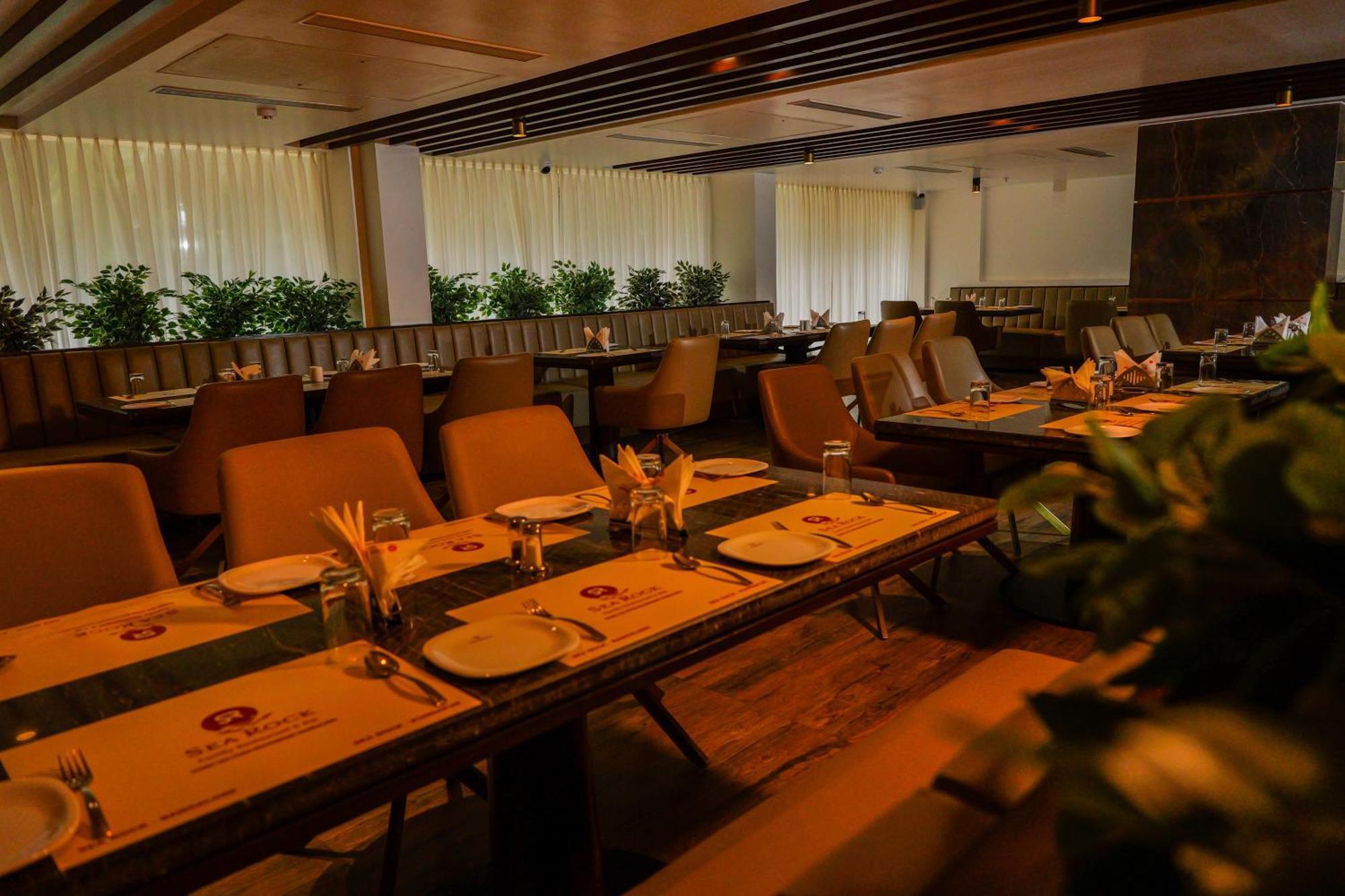 Uva Manish Hotel Kundapur Bagian luar foto